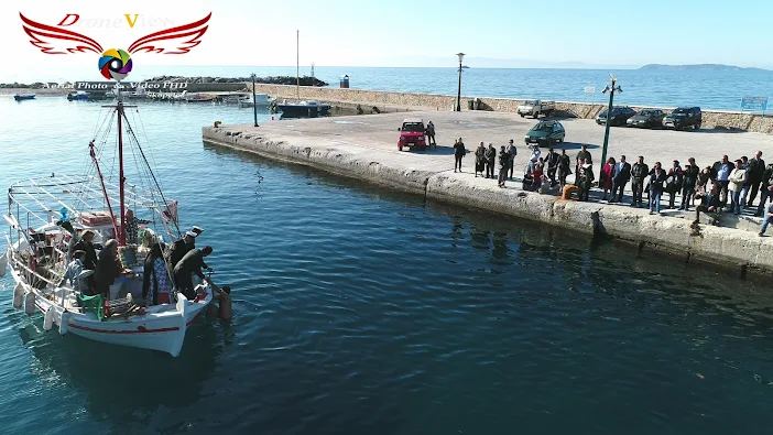 Ο Αγιασμός των υδάτων στο Λουτράκι Σκοπέλου / Θεοφάνεια 2018