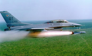 F 16 fighter plane