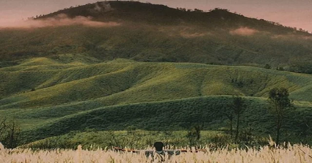 Kawah Ilalang, Savana Ijen dan Gunung Apetlepet - 3 Surga Berdekatan yang Ada di Bondowoso