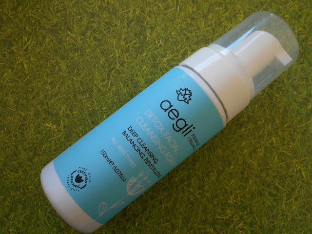 Aegli Detox Facial Cleansing Foam