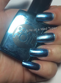 Sally Hansen ColorFoil Cobalt chrome