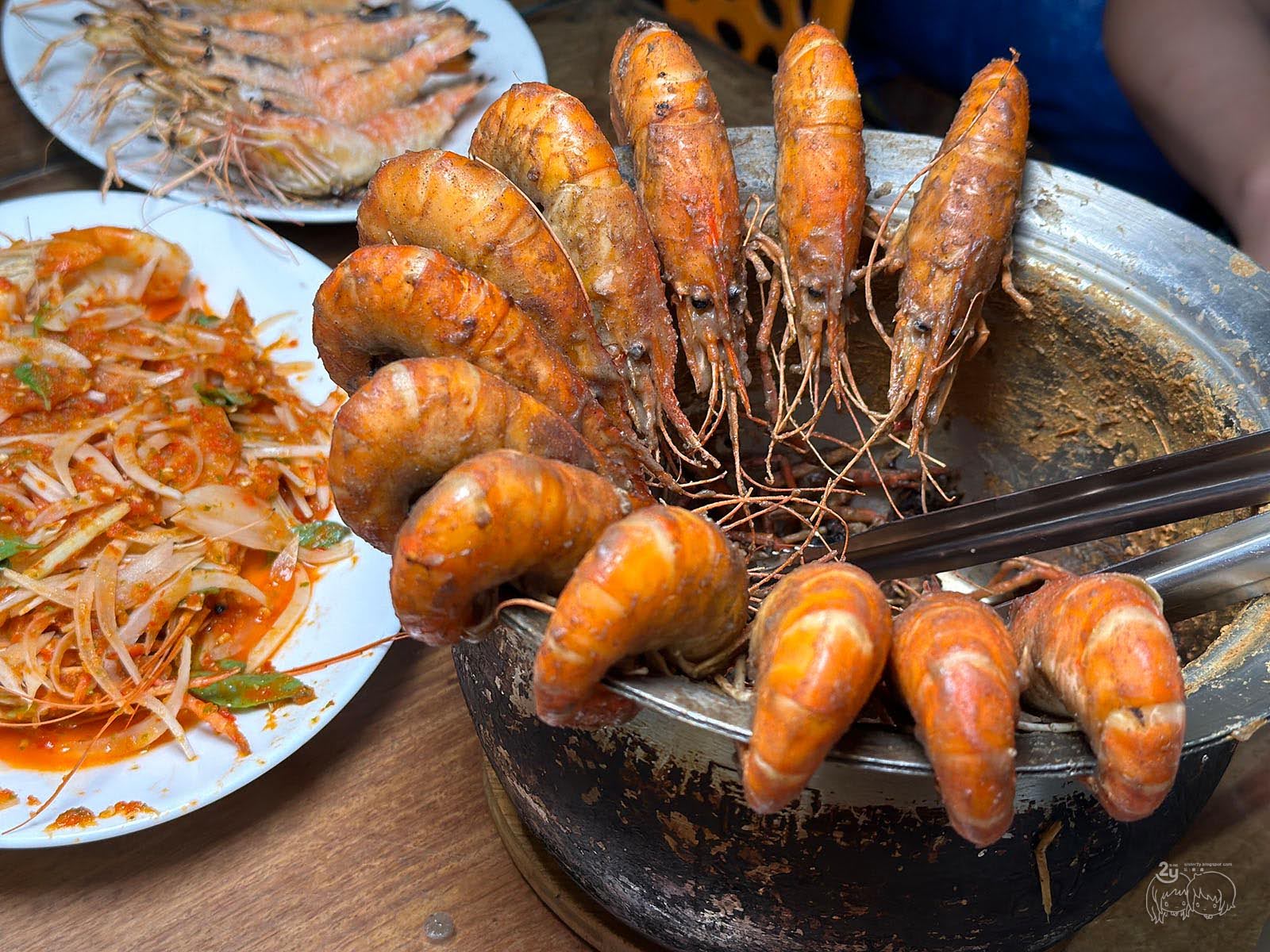 台南美食｜北區  西海岸活蝦之家總店｜大嗑世界第一鍋胡椒蝦大餐｜台南老字號道地美食｜白飯冰品免費續!