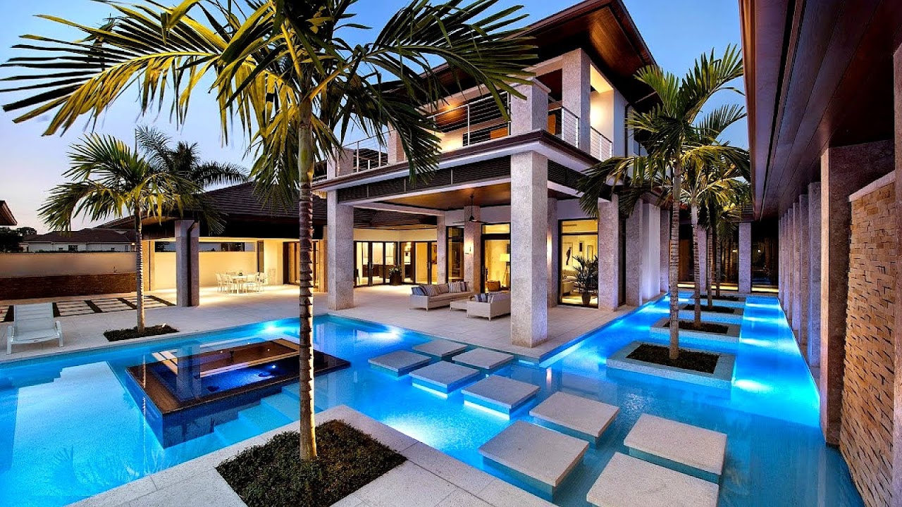 Swimming Pool House Designs