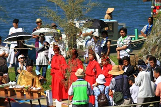 gion176