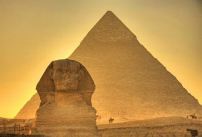 The Pyramids of Giza and The sphinx - Egypt