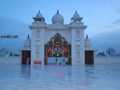 Gurudev Mandir, Mathura