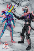 S.H. Figuarts Kamen Rider Jeanne 41