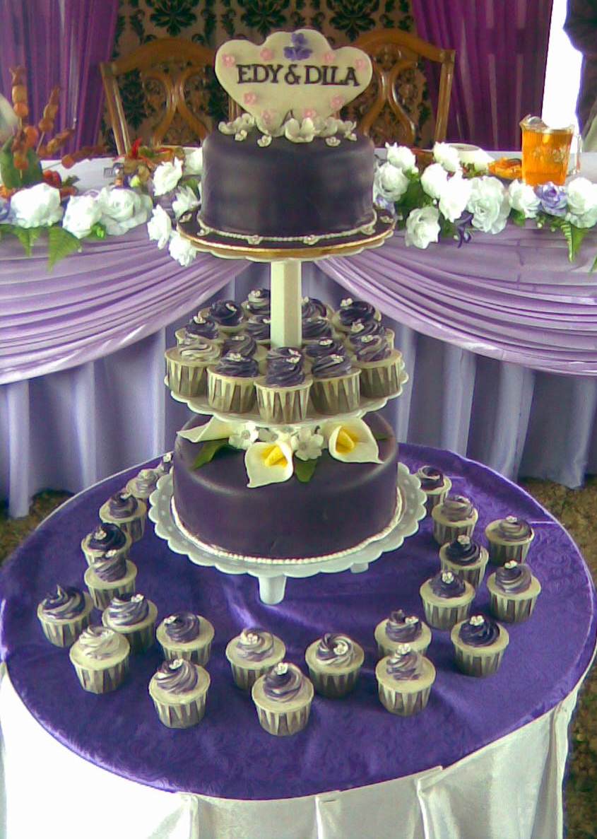 purple wedding theme