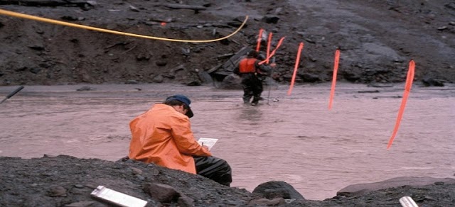 Hydrologist - The Essential Guide to Becoming a Hydrologist