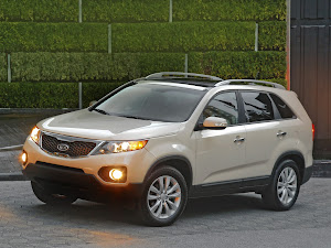 Kia Sorento CUV 2011 (4)