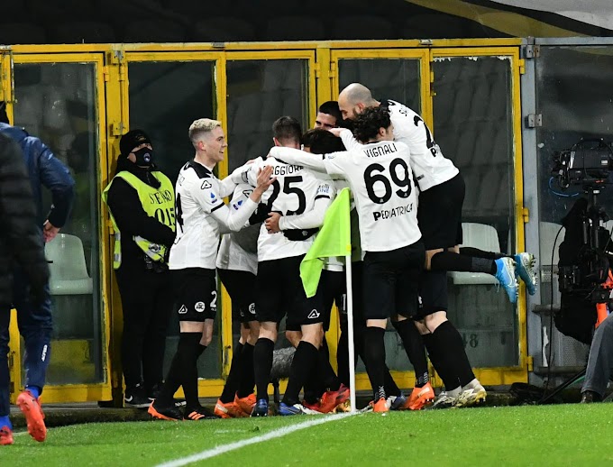 Calcio, Serie A: Lo Spezia supera il Milan 2-0