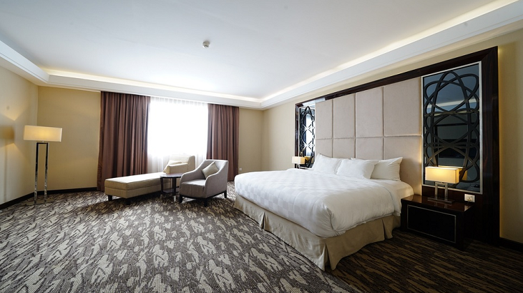 Swiss Belhotel Harbour bay room