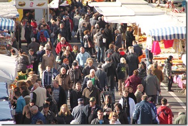 ラ・バット市 (Marché de la Batte)