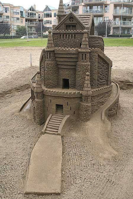 Sand art in a beautiful sculptures