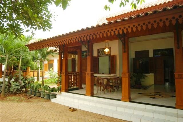  21 contoh  gambar desain rumah  adat betawi  modern  dan 