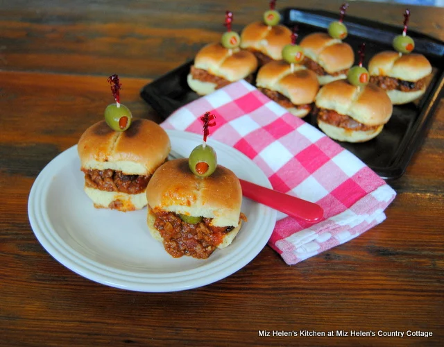 Picadillo Sliders at Miz Helen's Country Cottage