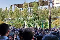Para Demonstran Protes, Iran Alami Gangguan Besar dalam Layanan Internet 