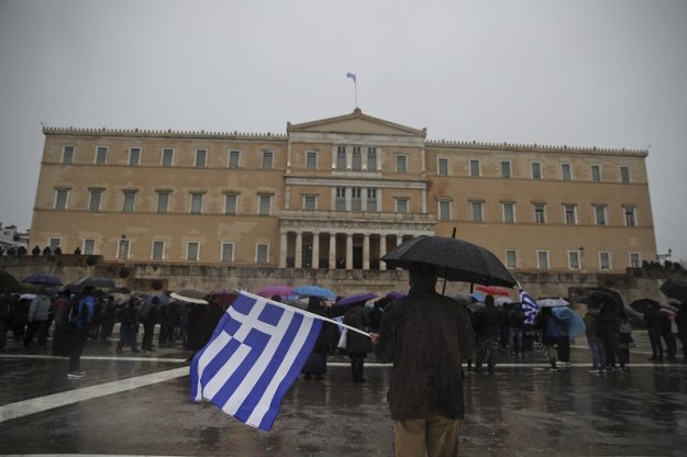 Τσίπρας - Βούτσης μεθόδευσαν κοινοβουλευτικό πραξικόπημα