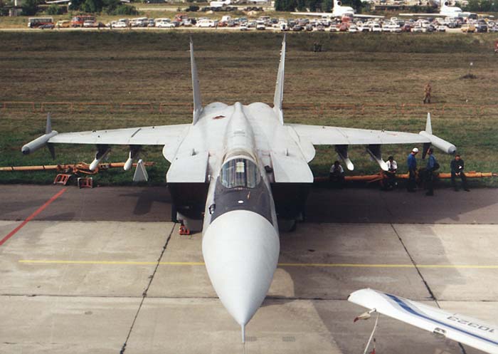 MiG-31 Russian Fighter Interceptor Aircraft