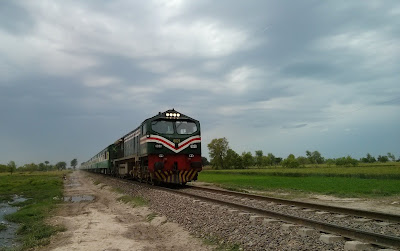 Milat Express train departure time from Lalamusa Railway Station