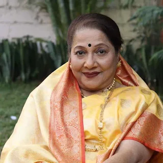 Jyoti Chandekar As Annapurna Subhedar ( Tanvi’s grandmother )  अन्नपूर्णा सुभेदार म्हणून ज्योती चांदेकर (तन्वीची आजी)