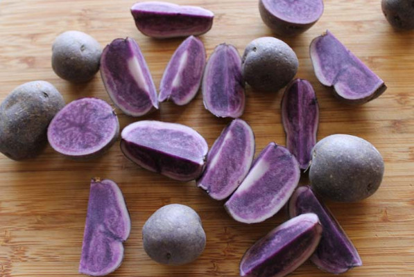 Purple potatoes lower blood pressure and many other health benefit