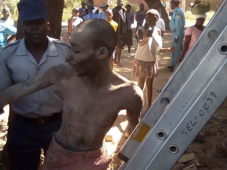 Photos: Thief caught inside Chimney in Zimbabwe