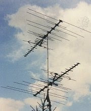 Two antennas one output