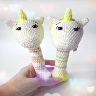 https://translate.google.es/translate?hl=es&sl=tr&tl=es&u=http%3A%2F%2Fwww.leithygurumi.com%2F2017%2F07%2Ftatyana-kostochenkova-amigurumi-unicorn.html