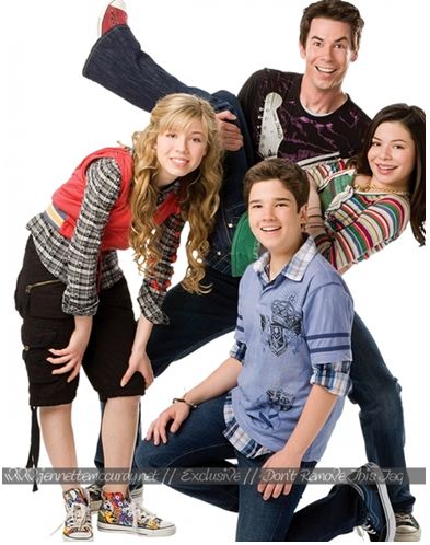 iCarly stars Miranda Cosgrove Jerry Trainor and Jennette McCurdy wore 