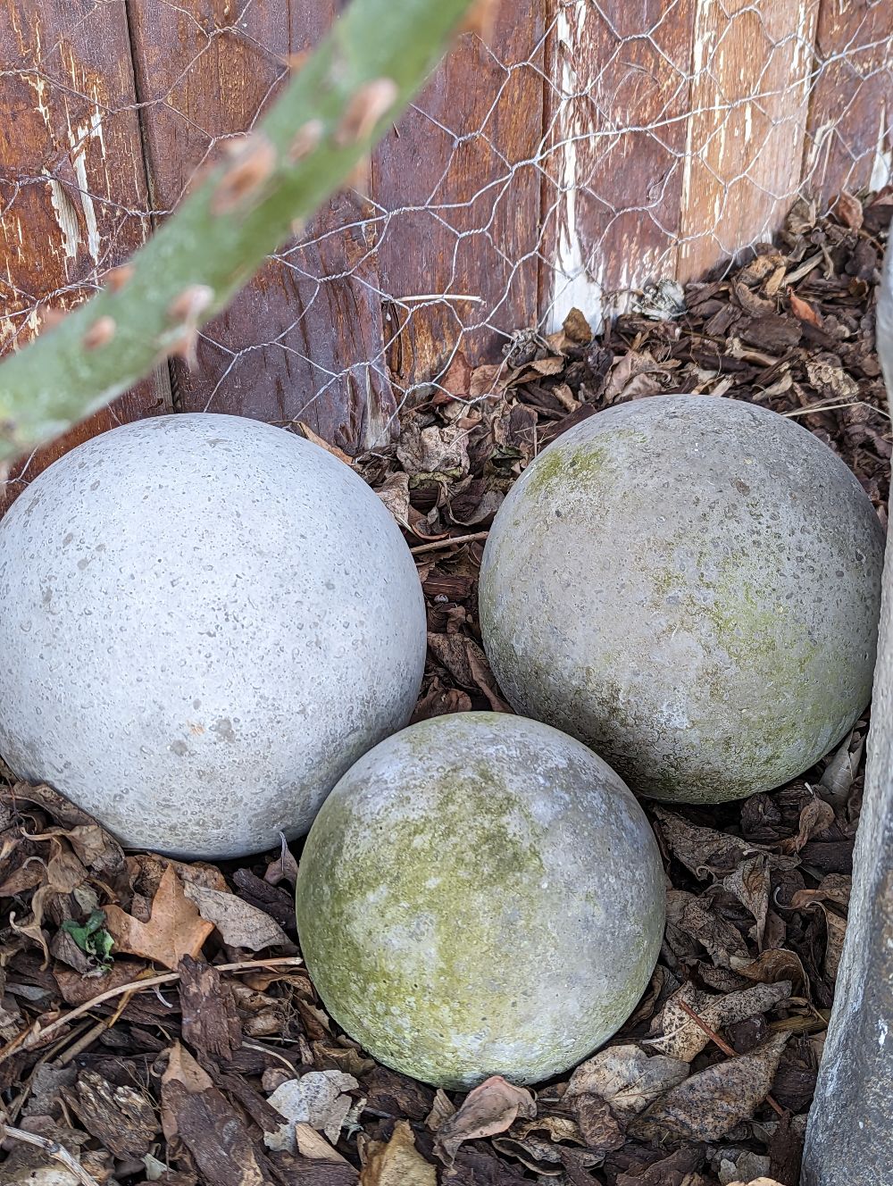 How to Make Concrete Garden Balls