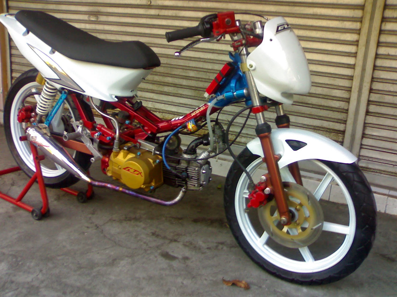 Modifikasi Motor Bebek