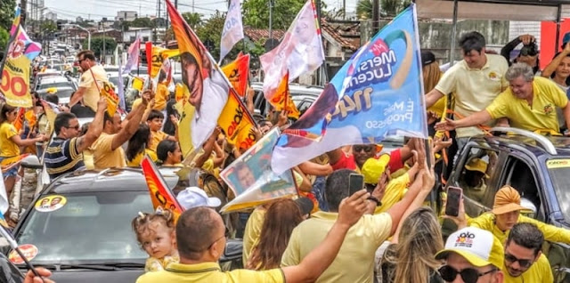João Azevêdo dá largada a Carreata 40 pelas ruas de João Pessoa