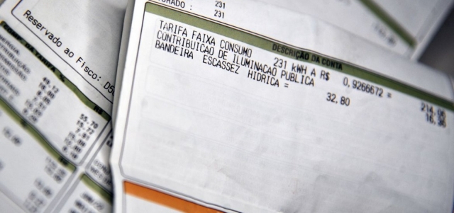 Aneel define reajuste médio de 8,66% na tarifa de energia na Bahia