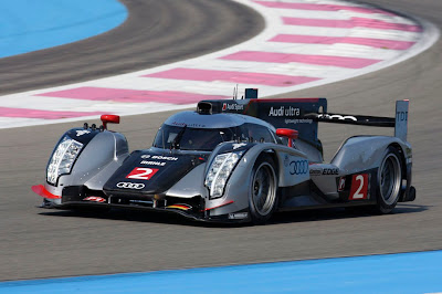 Audi R18 TDI LMP1 2011 Front Side 2