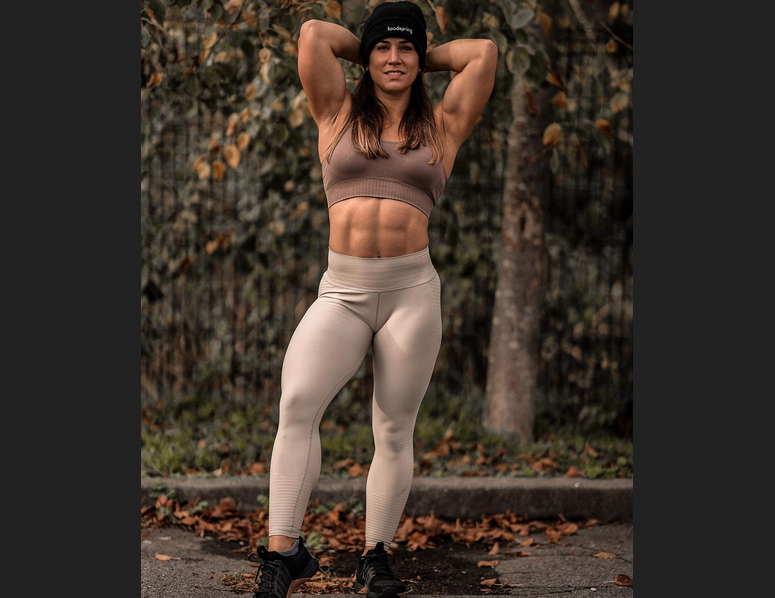 Girl Bodybuilder with Muscle