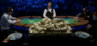 Heads-up play commences at the 2010 WSOP Main Event