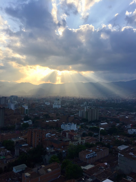 Atardecer en Medellin