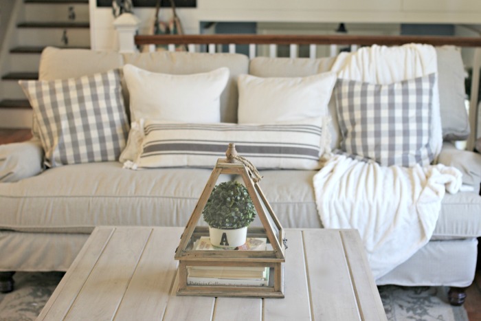Ikea Signe throw rug made into DIY lumbar pillow - www.goldenboysandme.com
