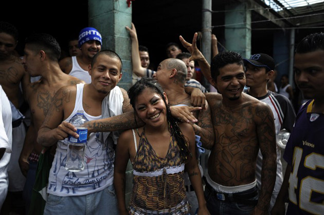 Salvatrucha, la mara MS 13. Tatuajes y diferencias