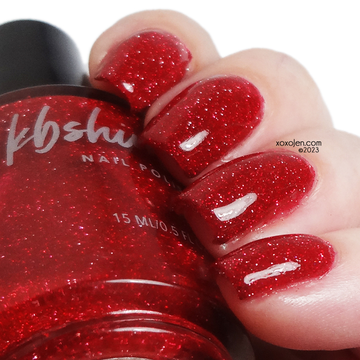 xoxoJen's swatch of KBShimmer Noel It All