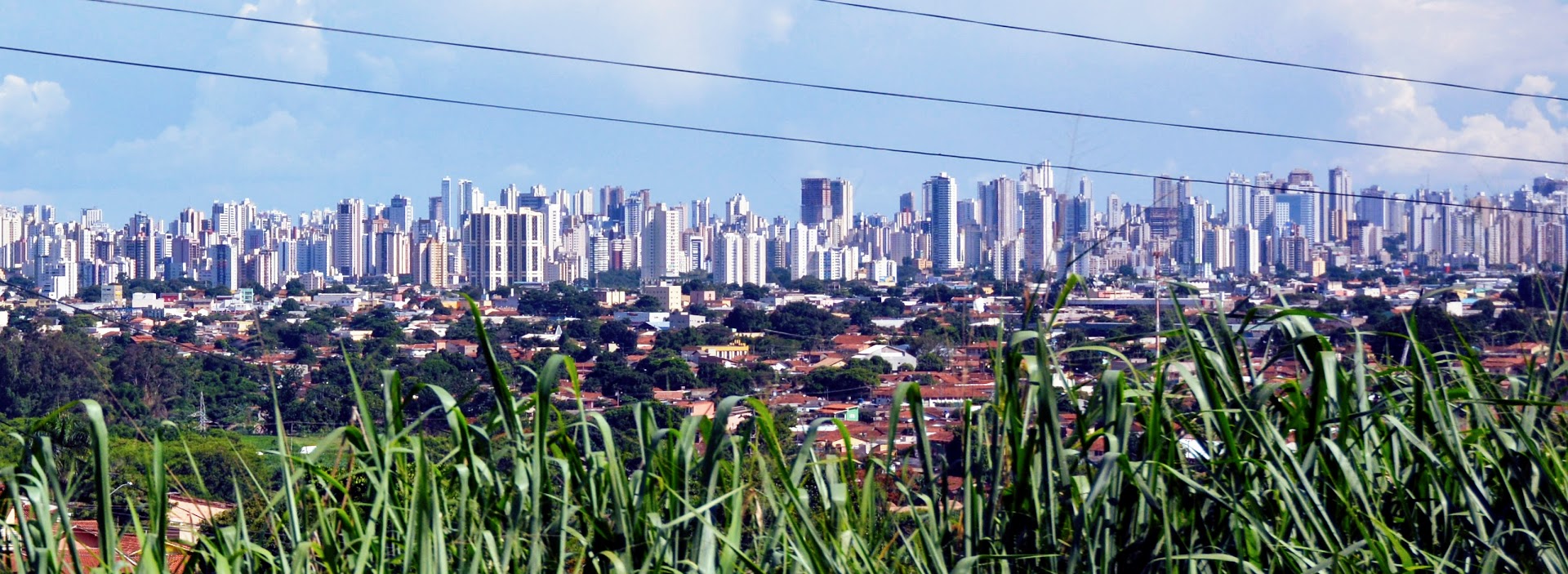 "Vivre au Brésil" - L'urbanisation du Brésil: 86% de la population brésilienne vit dans des zones urbanisées, la plupart érigées sans aucune planification.