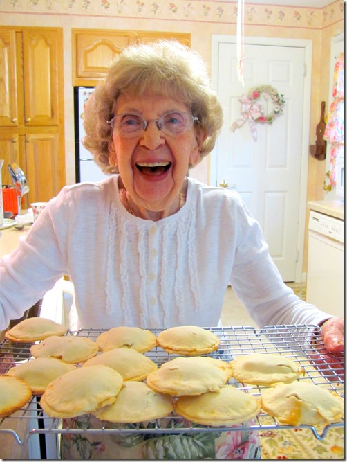 Vintage Raisin Filled Cookies Crafts A La Mode