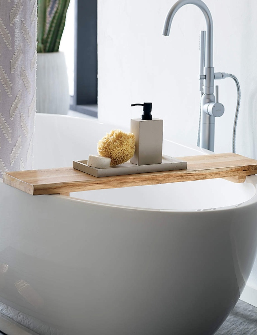 Bathtub Caddy Tray Ideas for a Coastal Home Spa Experience