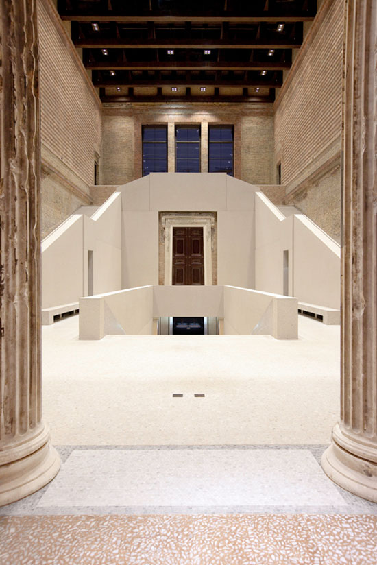 Atrapando espacios: NEUES MUSEUM DE BERLIN. DAVID 