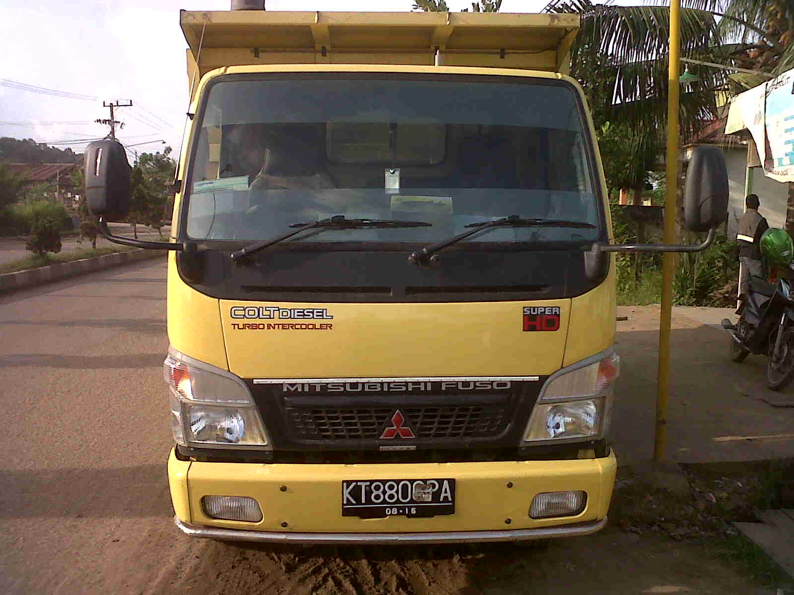 IKLAN BISNIS SAMARINDA Dijual Dump Truck Mitsubishi PS 125HD