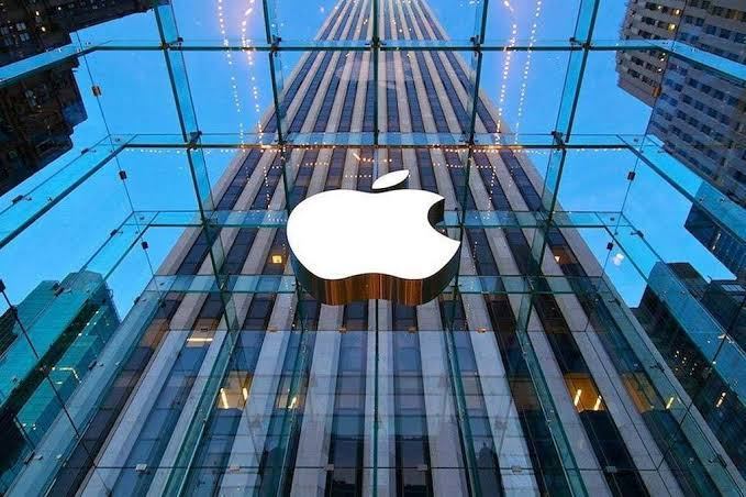 18-Year-Old Student Sues Apple For $1 Billion After Facial Recognition Allegedly Led To His False Arrest