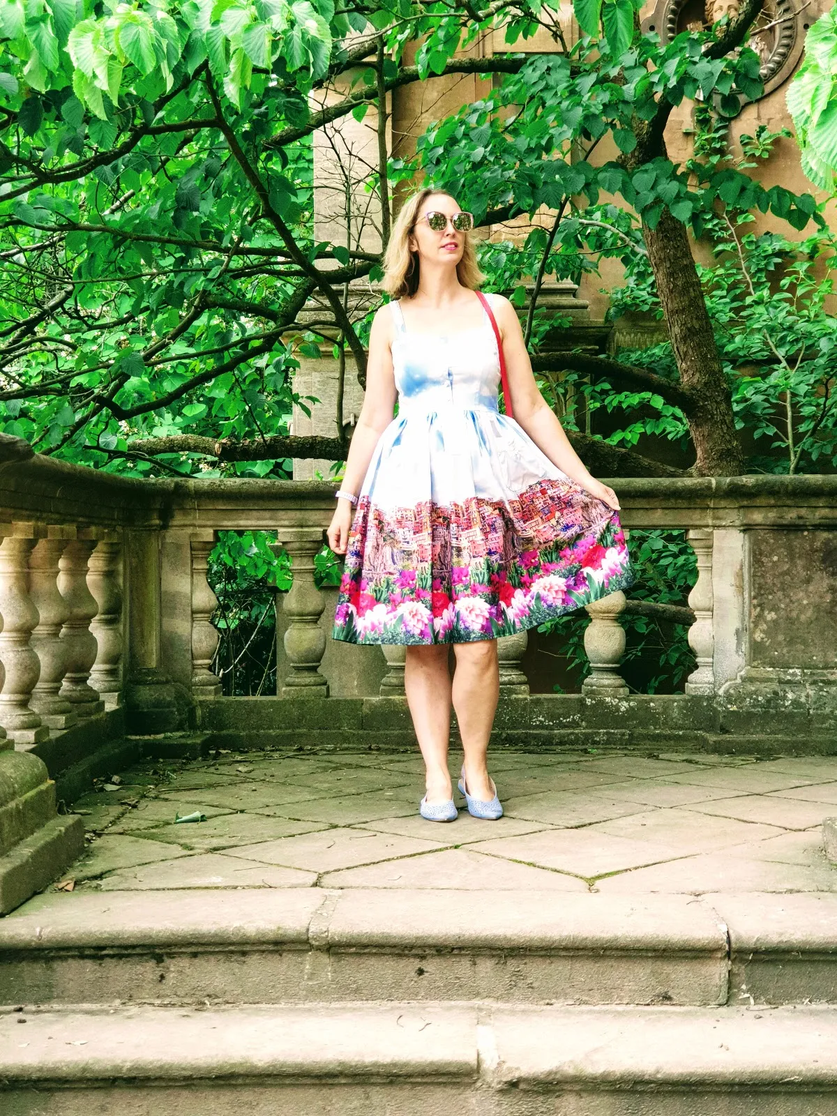 Vintage Afternoon Tea Dress: Over 40 Style.