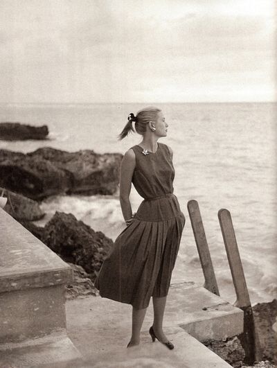 Grace Kelly by the sea