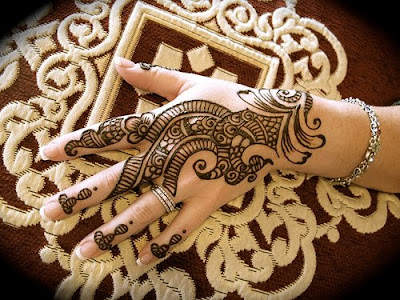 Indian mehndi design for feet